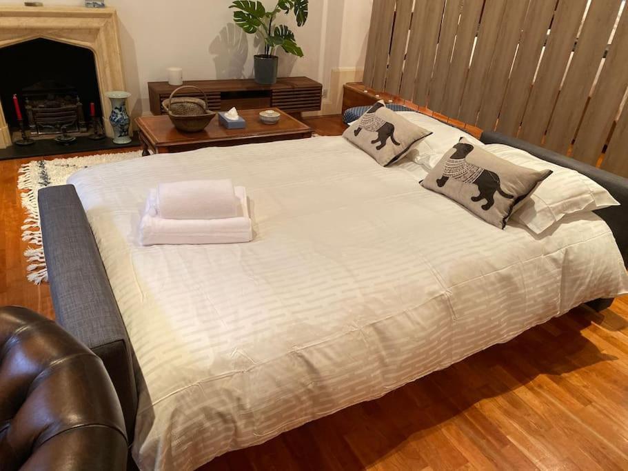 Spacious Flat In The Most Desirable Area Of Londyn Zewnętrze zdjęcie